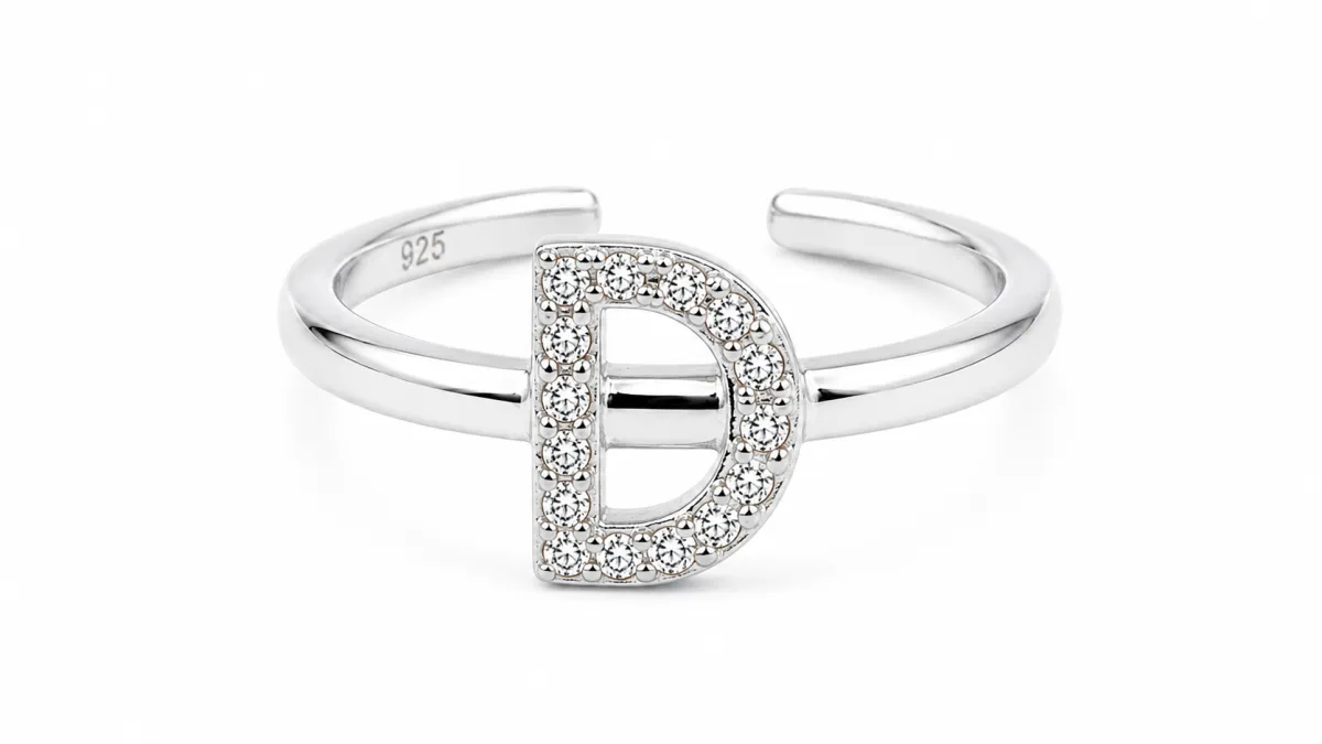 BOGSTAV RING SØLV D